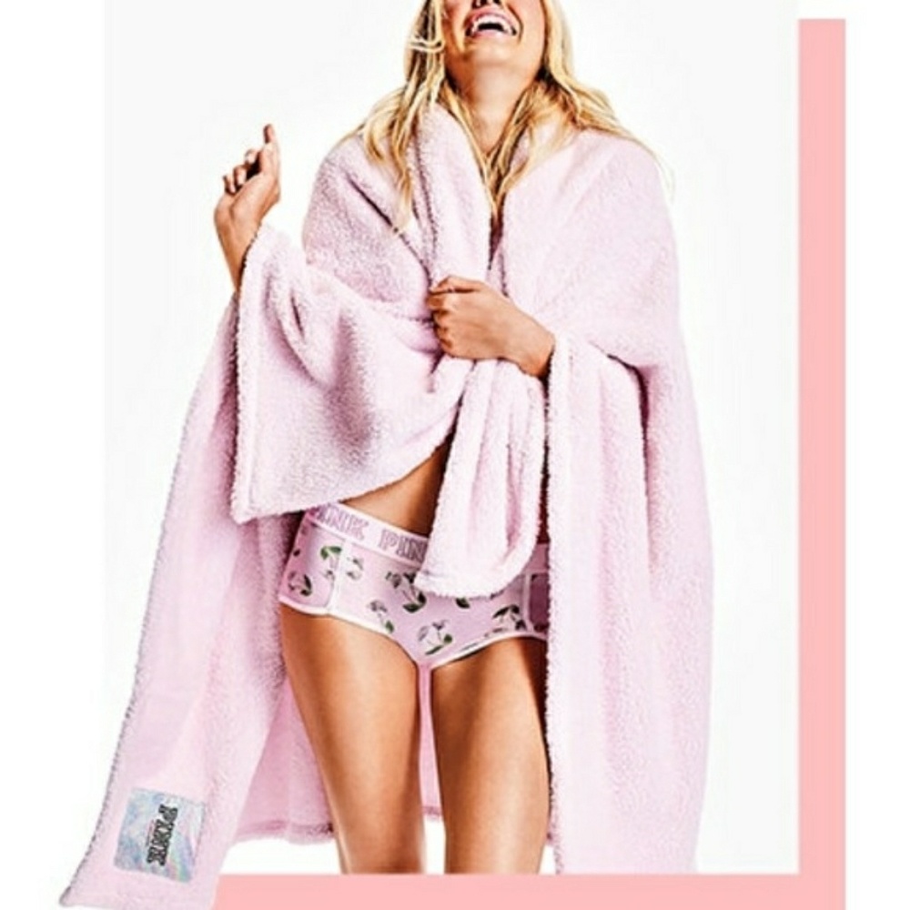 New! PINK Sherpa Blanket